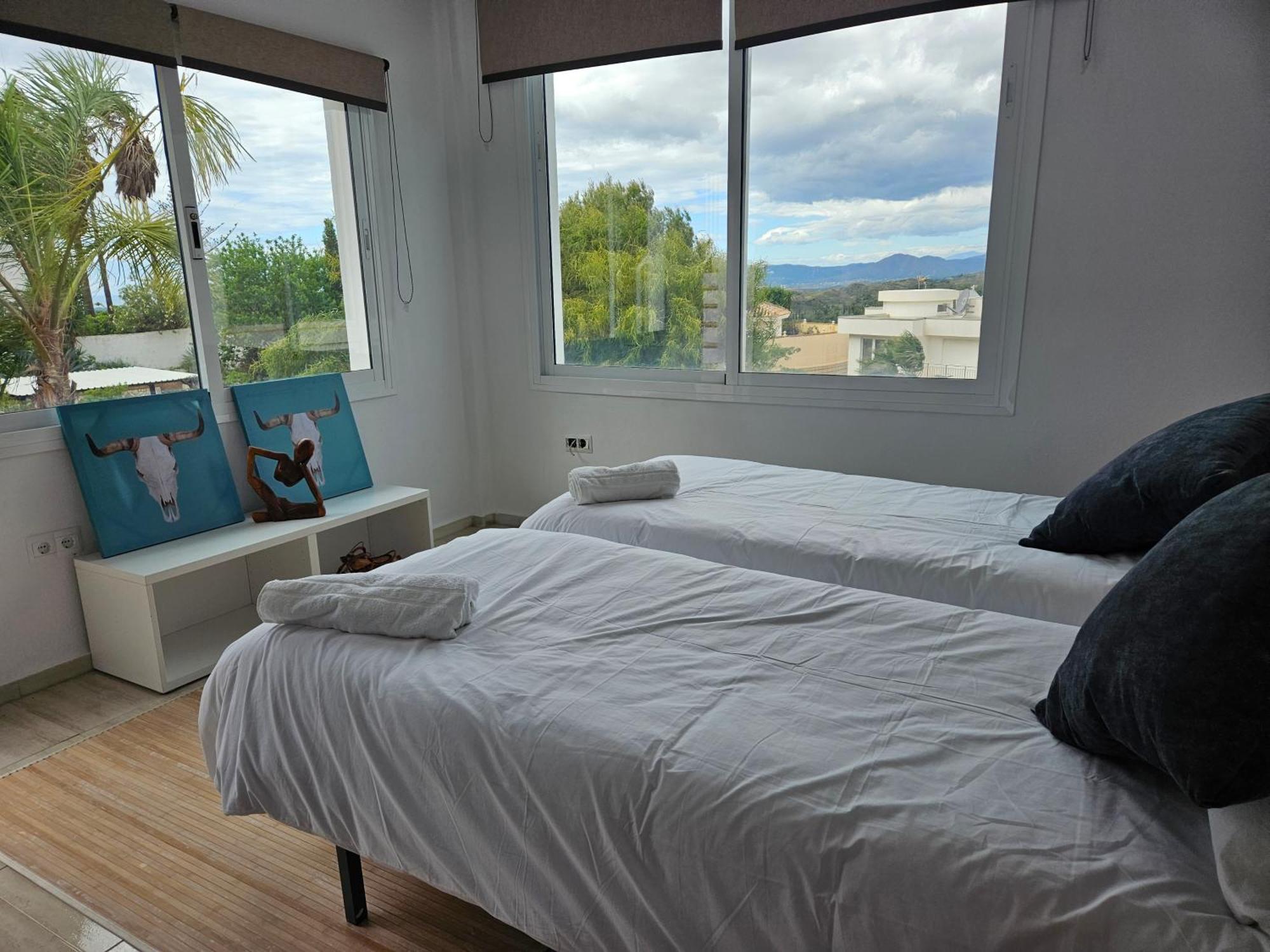 Apartment Buenavista - 5 Minute Drive To The - Stunning Sunset Benalmadena